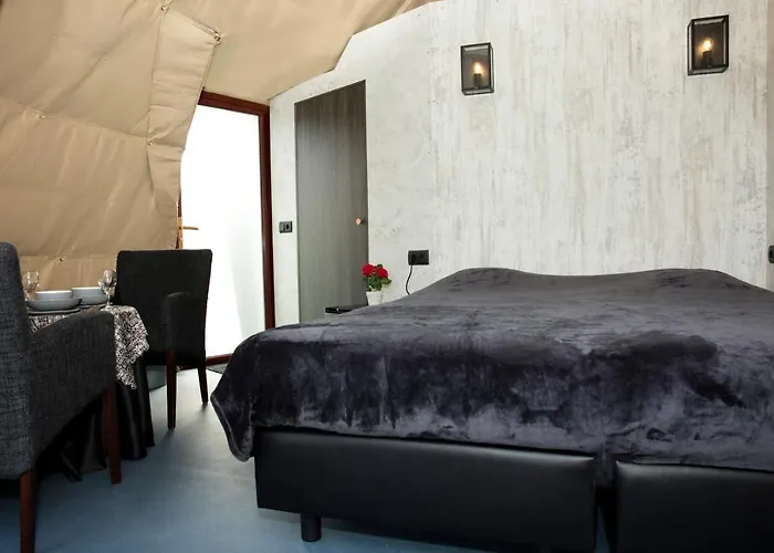 Costa Kabrita * Huijbergen